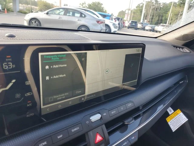 2025 Kia K4 GT-Line Turbo - Photo 16