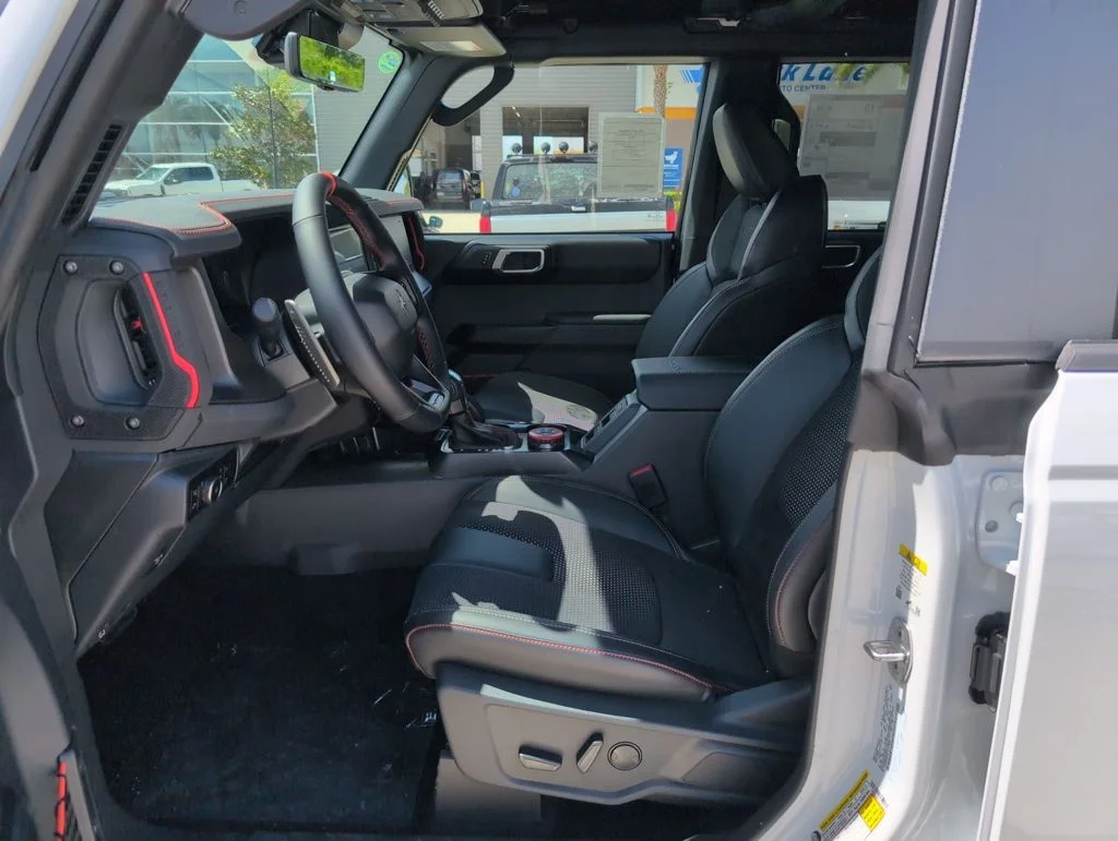 New 2026 White Ford Raptor image 5