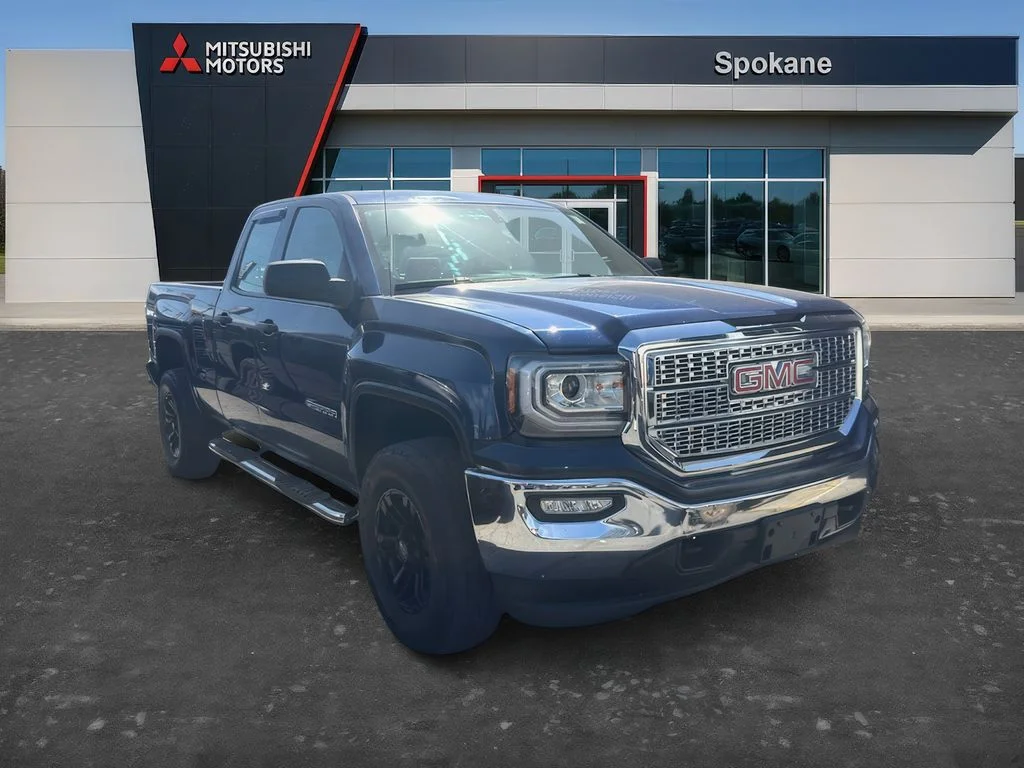 2017 GMC Sierra 4WD Double Cab Standard Box's photo