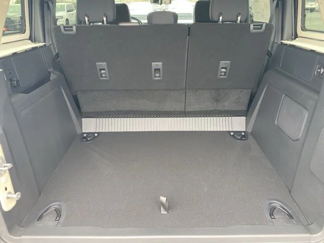 New 2025 Desert Sand Ford Big Bend® image 40