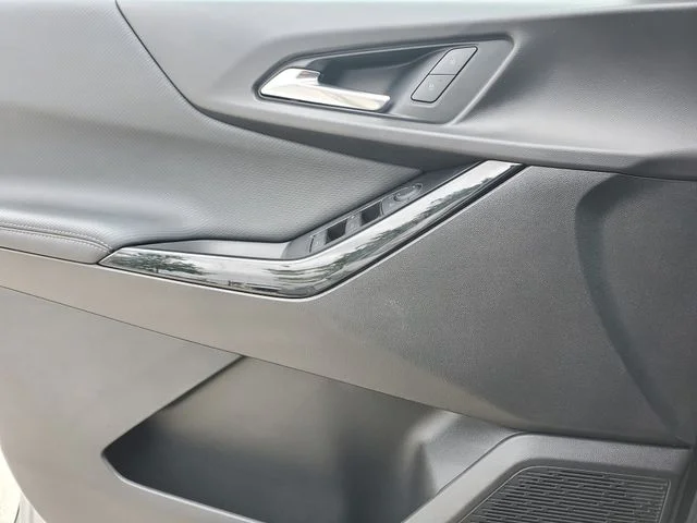 Used 2025 Gray Chevrolet LT image 16