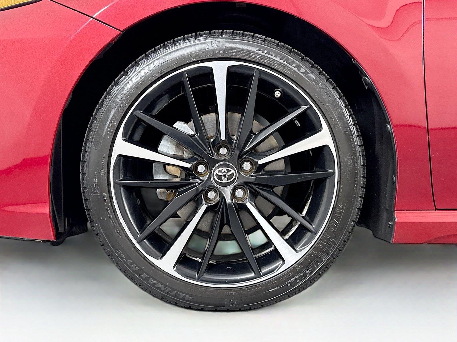 Used 2018 Ruby Flare Pearl Toyota XSE image 43