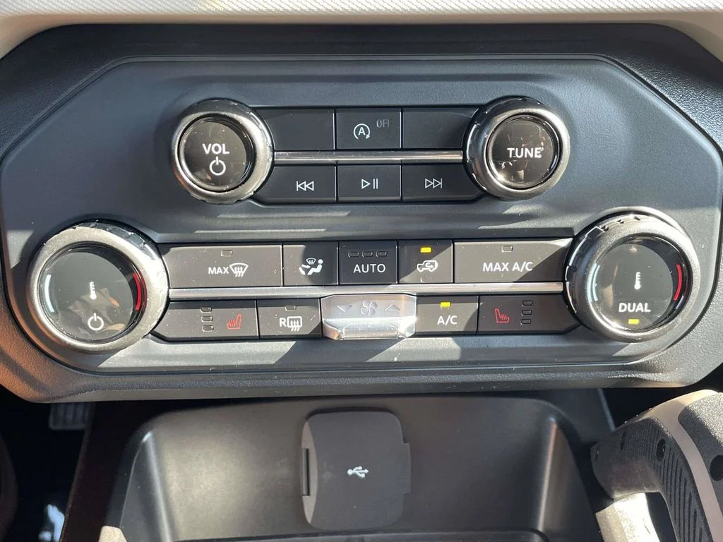 Used 2022 Green Ford Big Bend image 35