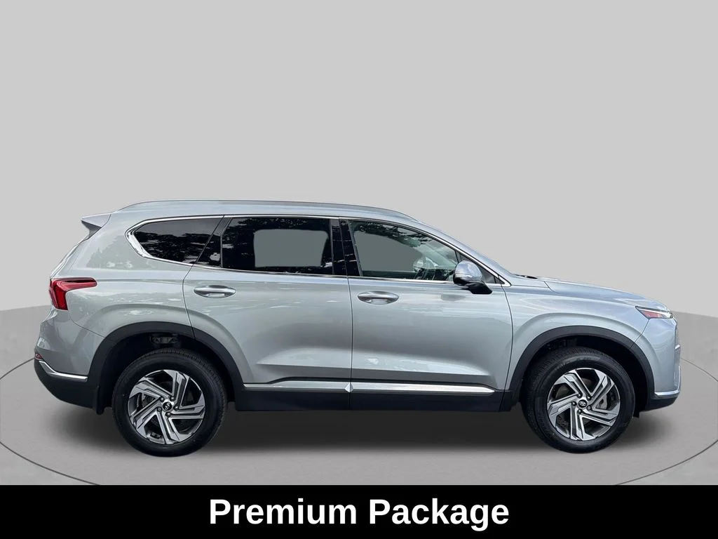 Used 2023 Shimmering Silver Pearl Hyundai SEL image 7
