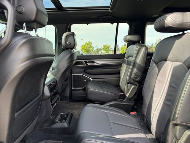 Used 2024 White Jeep Series II image 22
