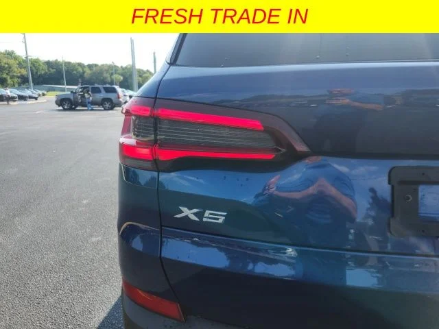 Used 2022 Blue BMW xDrive40i image 28