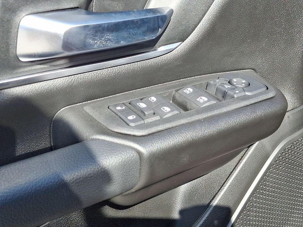 2025 RAM 1500 Big Horn/Lone Star - Photo 19