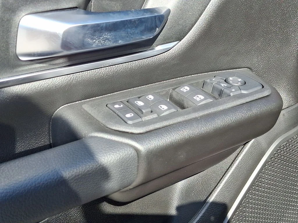 2025 RAM 1500 Big Horn/Lone Star - Photo 19