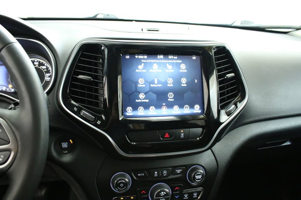 Used 2022 Gray Jeep Limited image 19