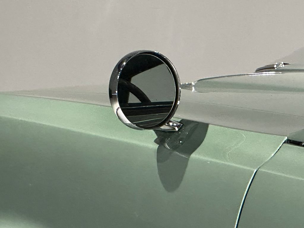 Used 1964 Green Pontiac  image 17