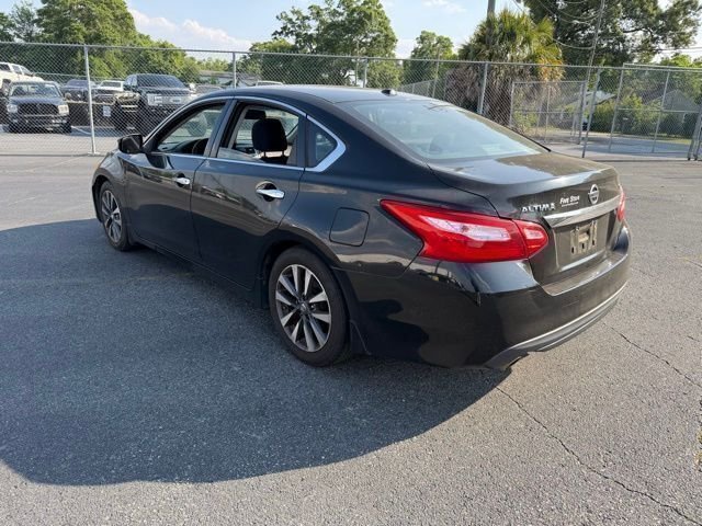 Used 2016 Nissan Altima SV with VIN 1N4AL3AP3GC292489 for sale in Warner Robins, GA
