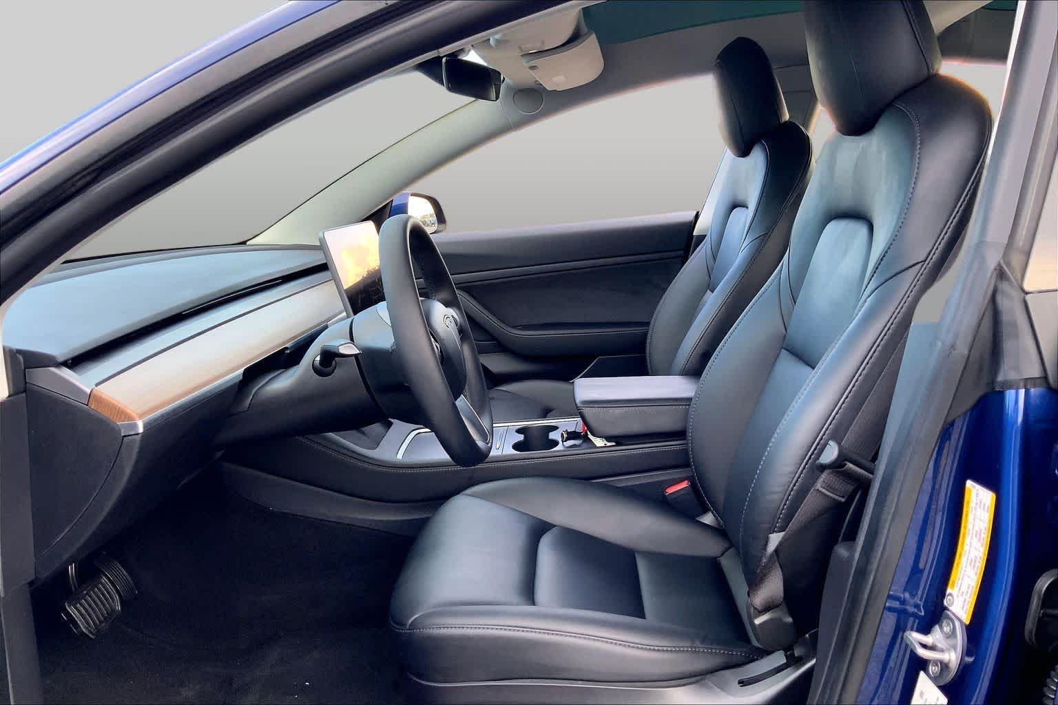 Pre-Owned 2021 Tesla Model 3 Standard Range Plus