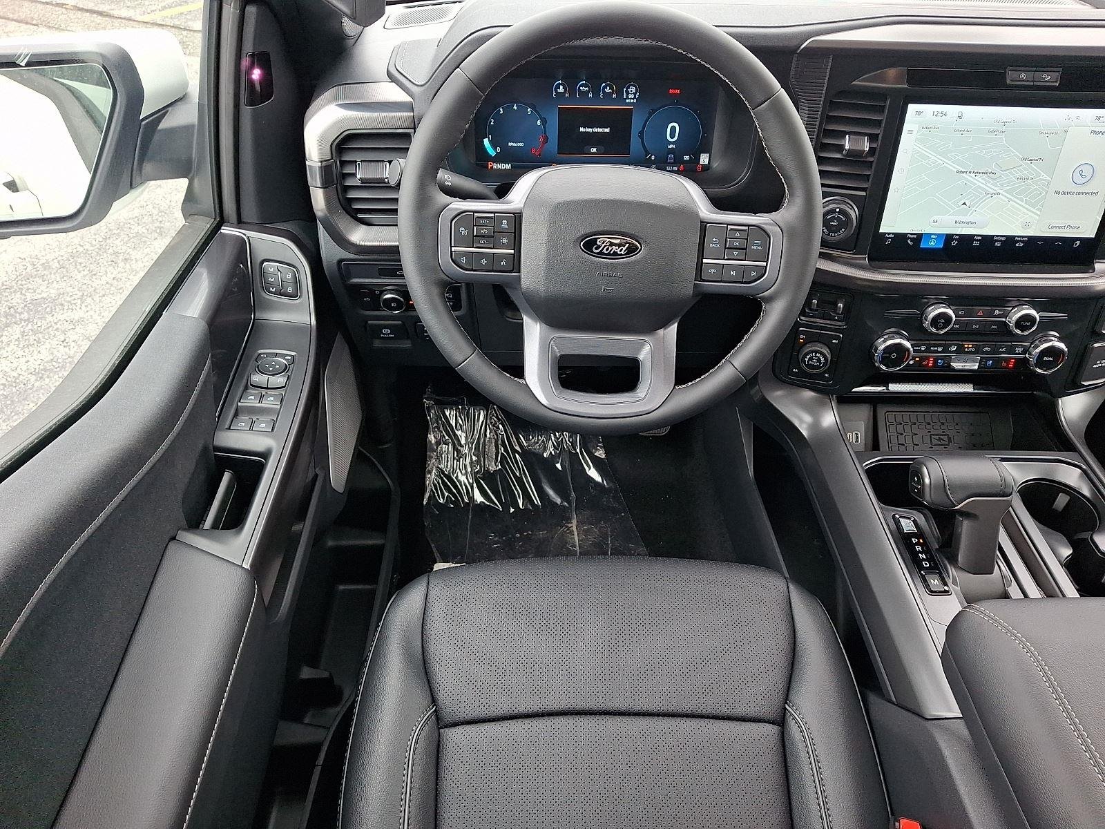 New 2026 Star White Metallic Tri-Coat Ford Lariat® image 7