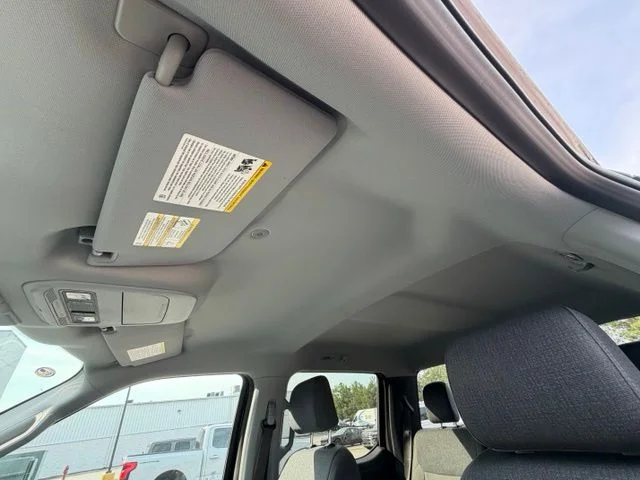Used 2025 Black Ford XLT image 19