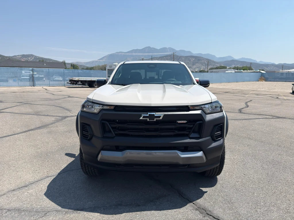 New 2026 White Sands Chevrolet Trail Boss image 9