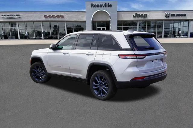 New 2026 Silver Zynith Jeep Limited image 5