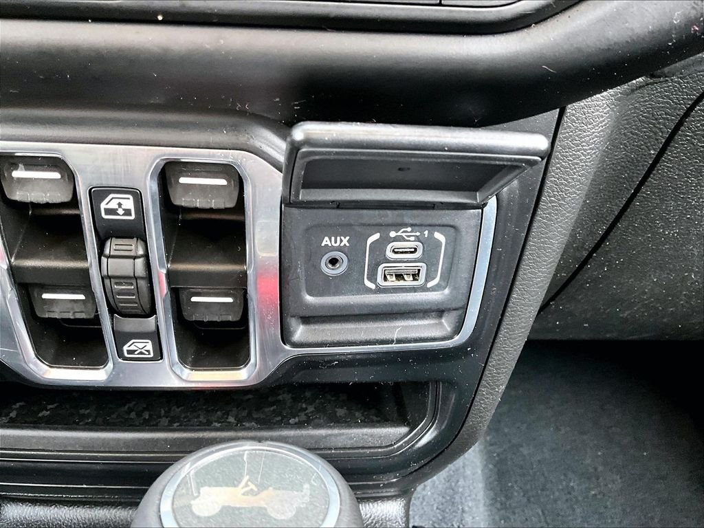 Used 2023 Black Jeep Sahara 4xe image 21