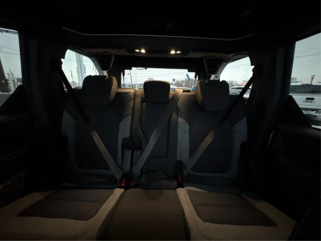 New 2025 Oxford White Ford Big Bend® image 36