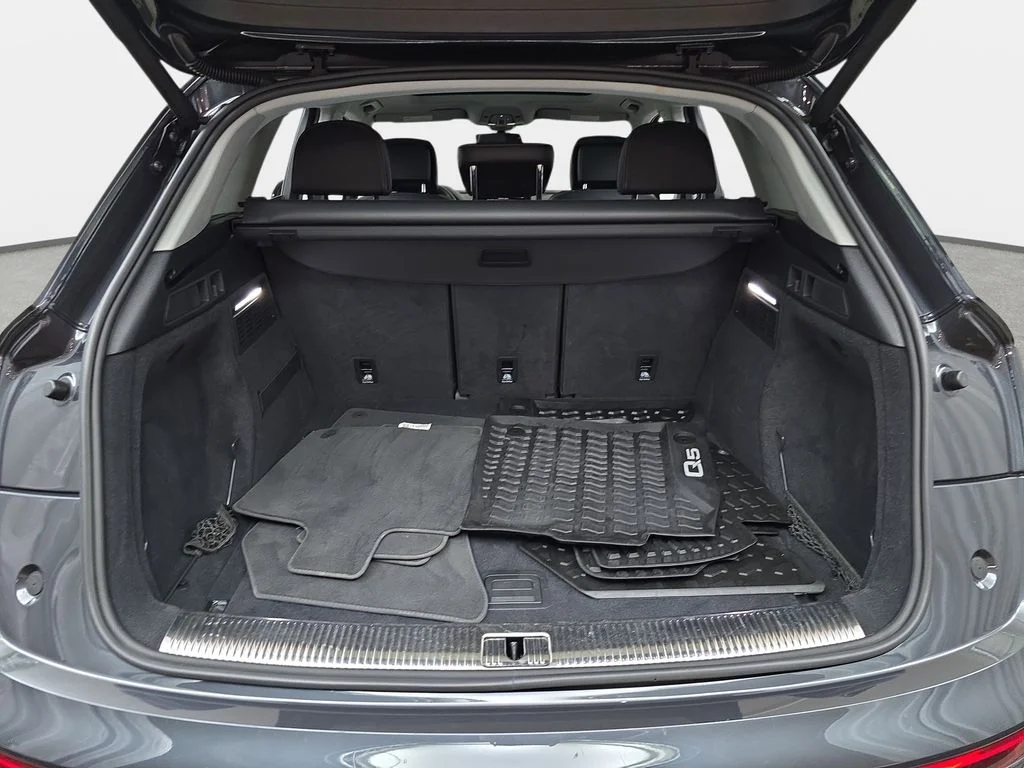 Used 2021 Gray Audi 45 Prestige image 34