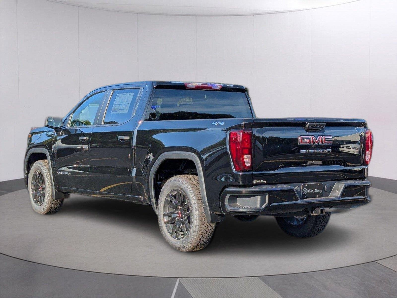 New 2026 Onyx Black GMC Pro image 3