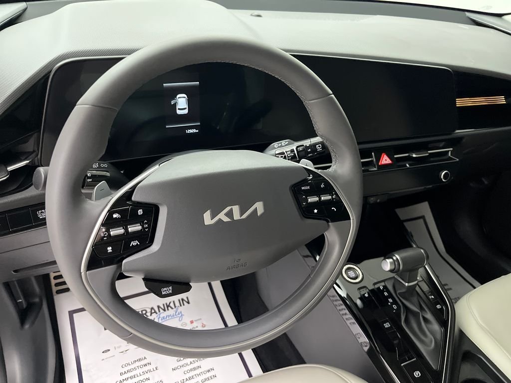 Used 2025 Gray Kia EX Touring image 16