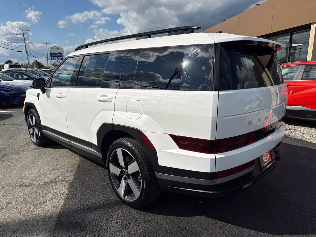 Used 2024 White Hyundai Limited image 7