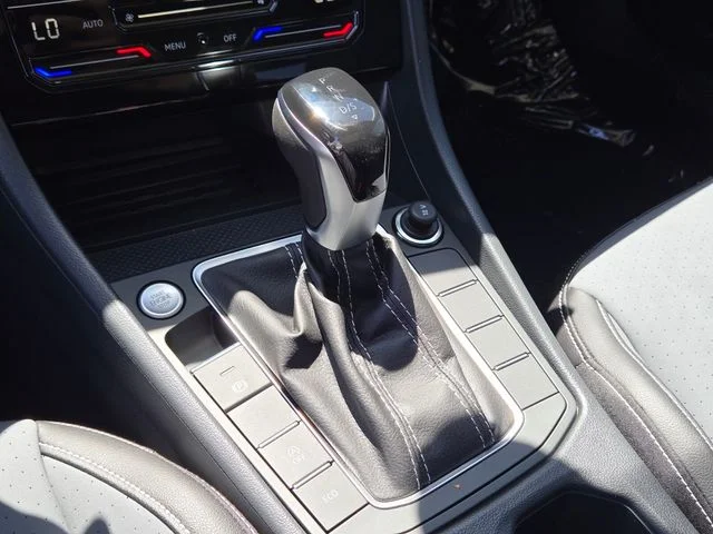 New 2026 Silver Volkswagen 1.5T SE image 14