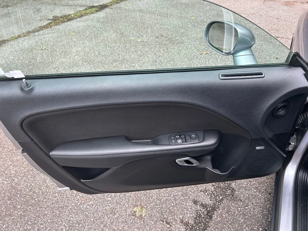 Used 2016 Silver Dodge R/T Shaker image 13
