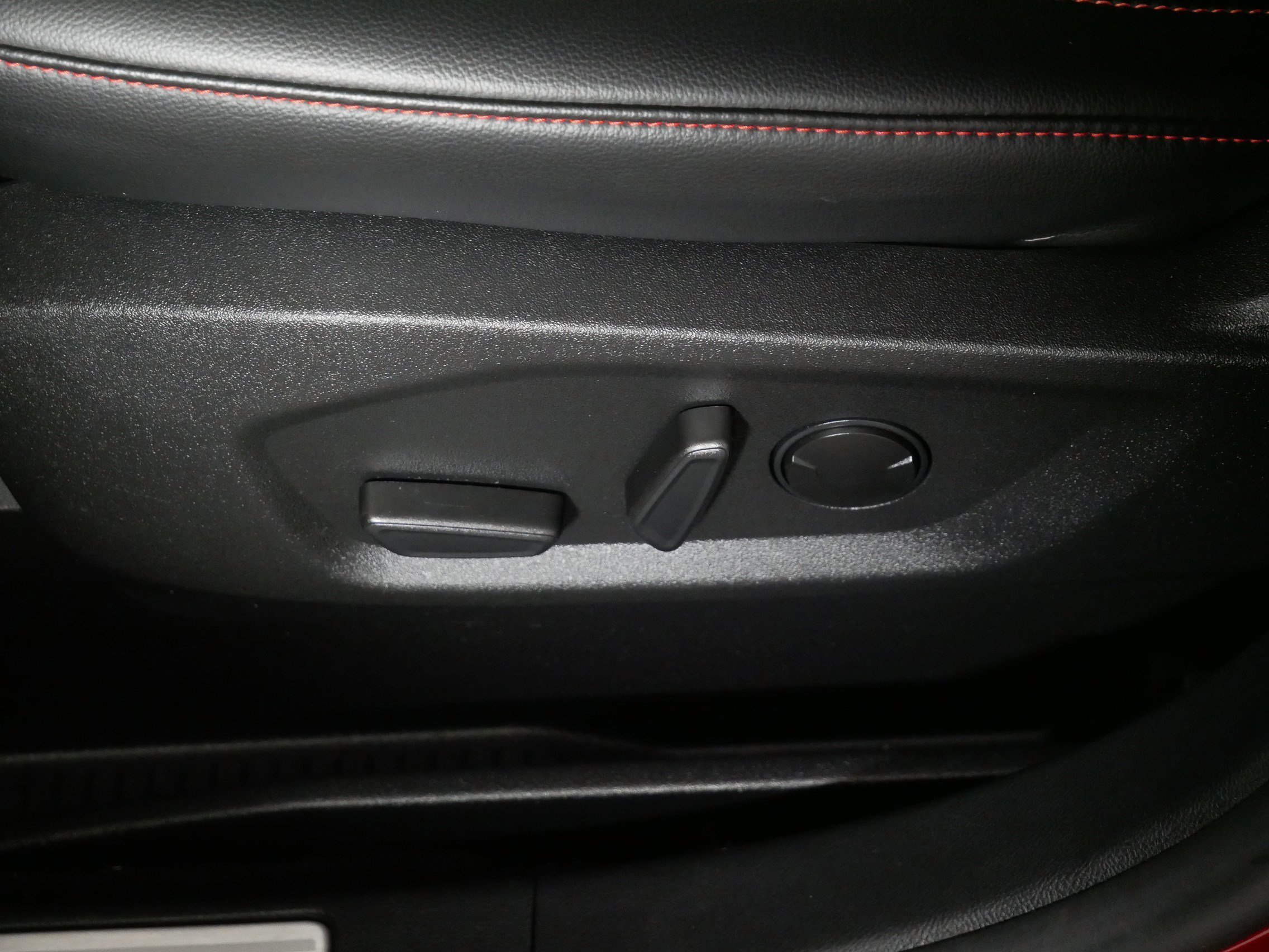 2024 Ford Edge ST-Line - Photo 20