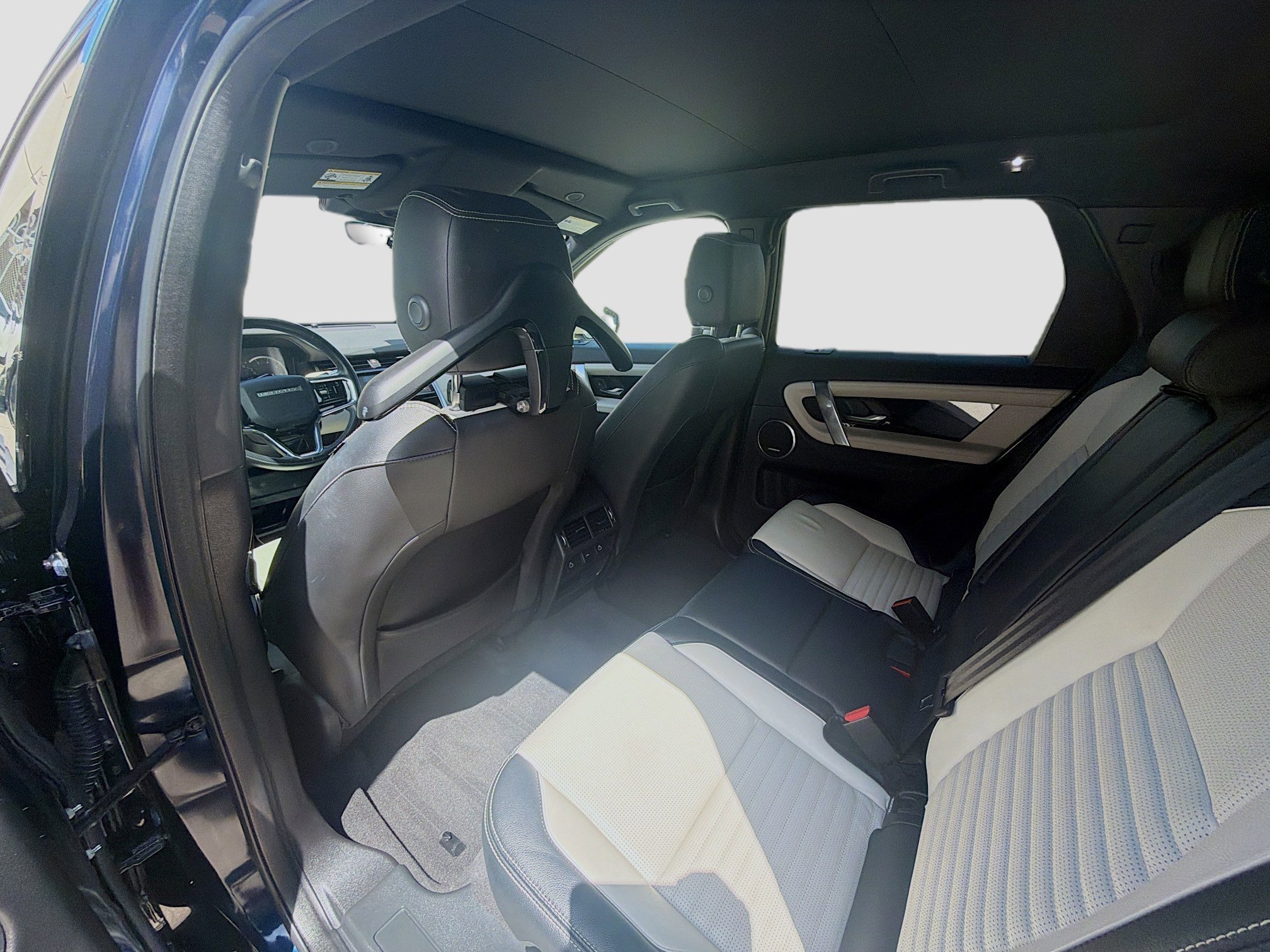 Used 2021 Blue Land Rover S R-Dynamic image 25