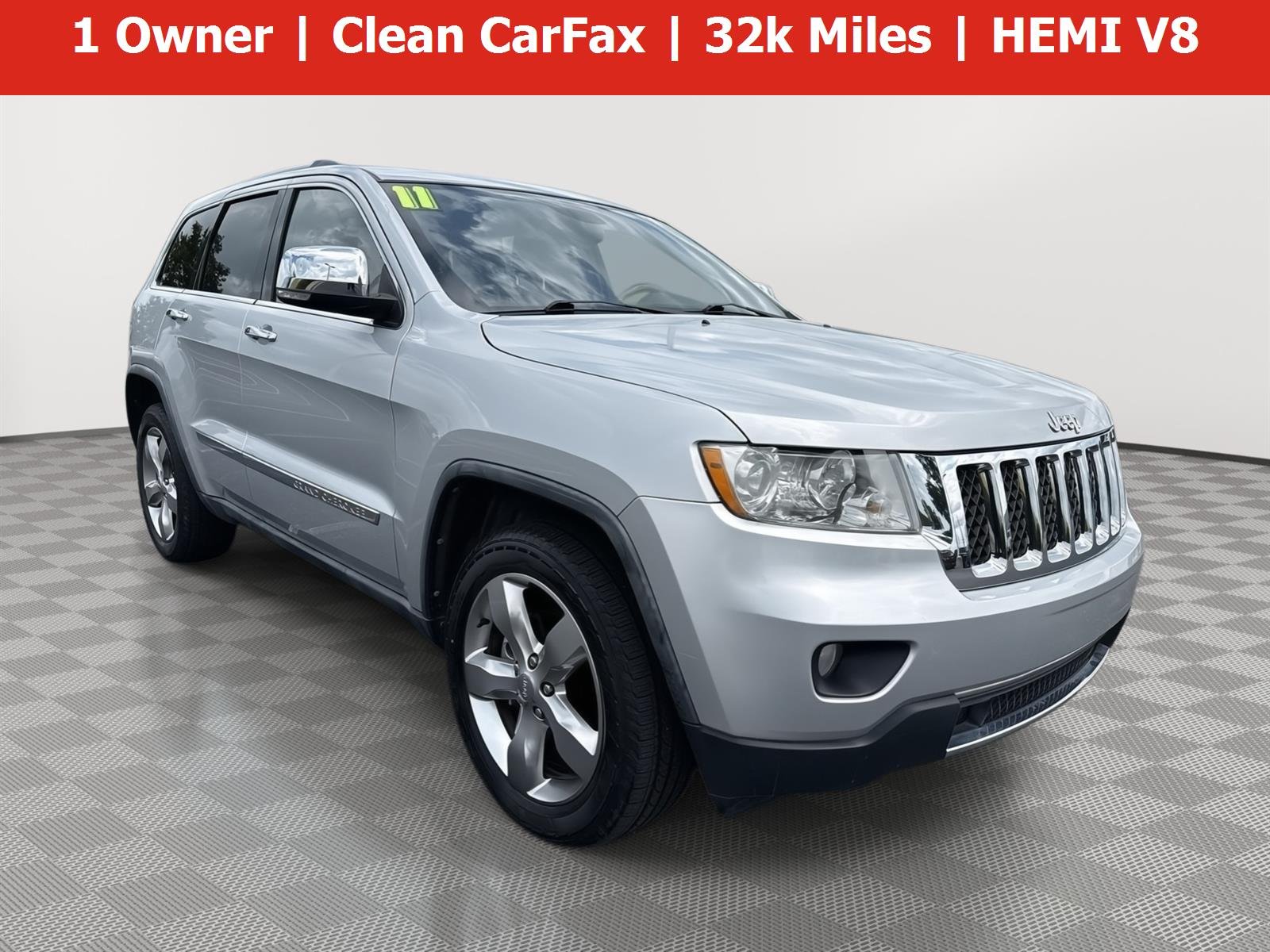 2011 Jeep Grand Cherokee Overland 4WD's photo