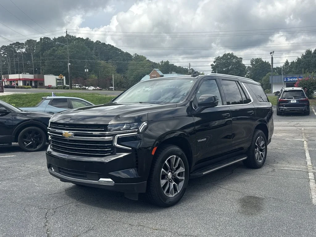 Used 2023 Black Chevrolet LT image 3