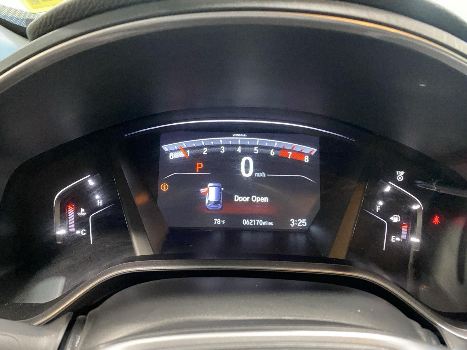 Used 2019 Modern Steel Metallic Honda Touring image 20