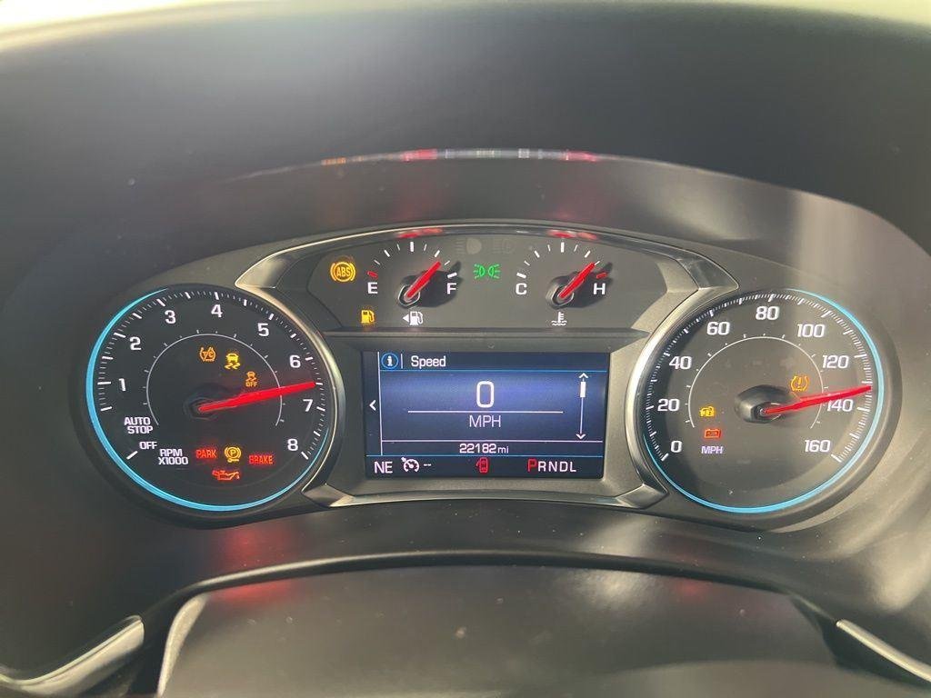Used 2024 Summit White Chevrolet LT image 16
