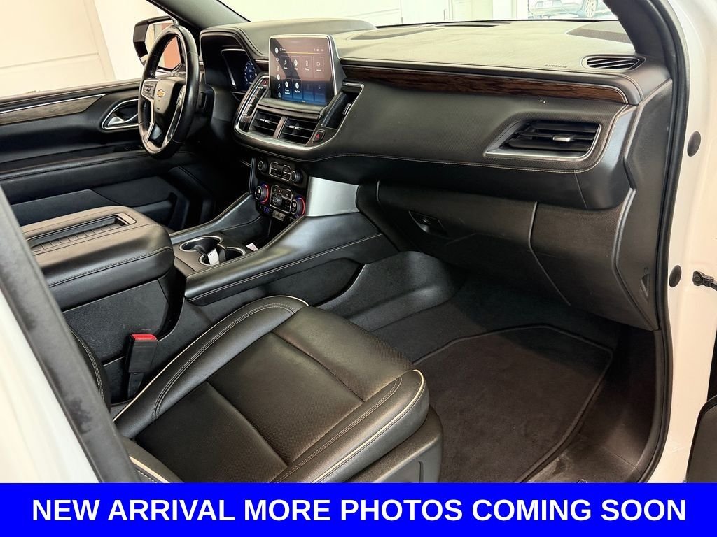 Used 2022 Beige Chevrolet Premier image 25