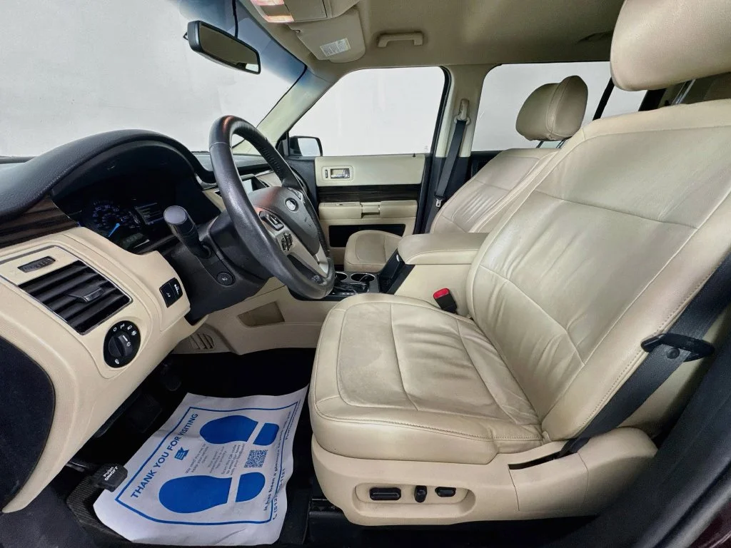 Used 2018 Burgundy Ford SEL image 26