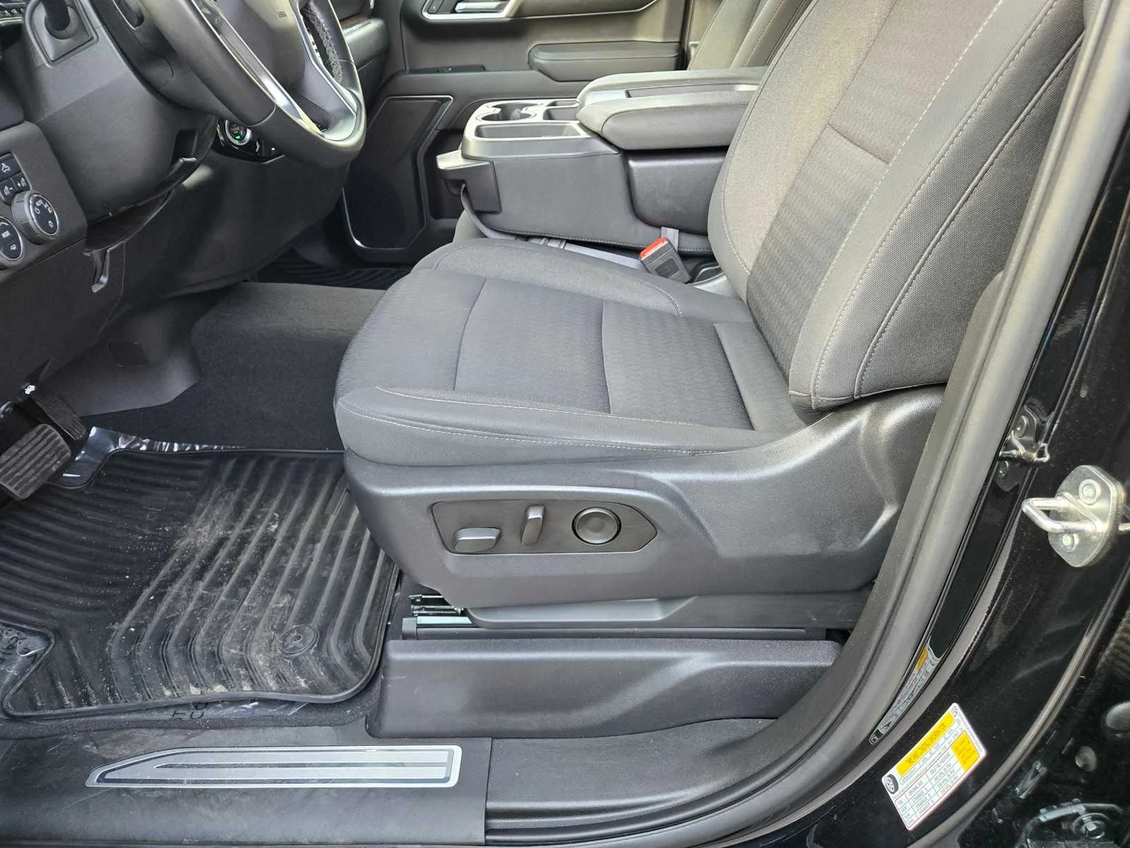 Used 2023 Black Chevrolet LT image 24