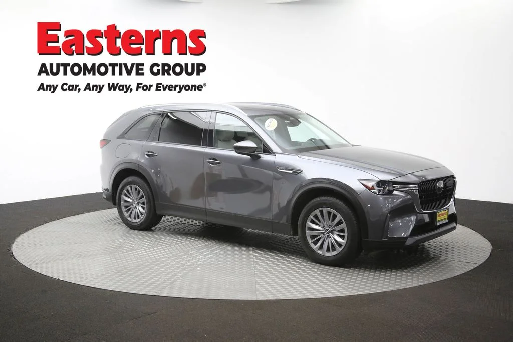 Used 2024 Gray Mazda Preferred image 56