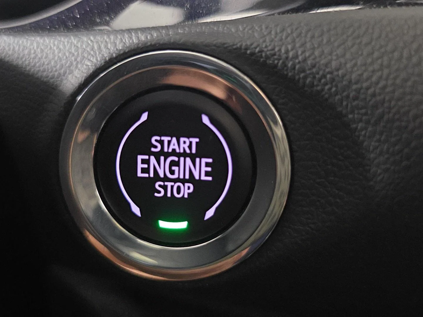 Used 2023 Sapphire Metallic Buick Essence image 24