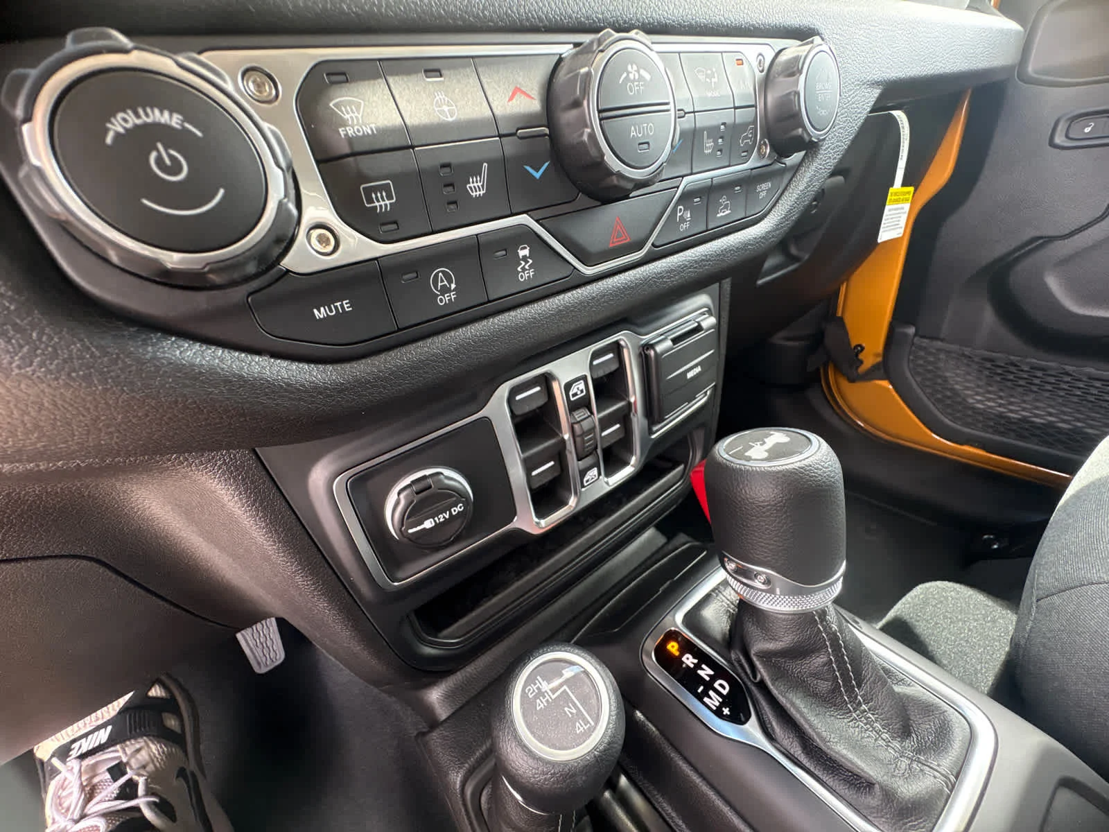 New 2026 Goldilocks Jeep Sport S image 26