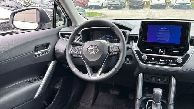 2024 Toyota Corolla Cross XLE - Photo 15