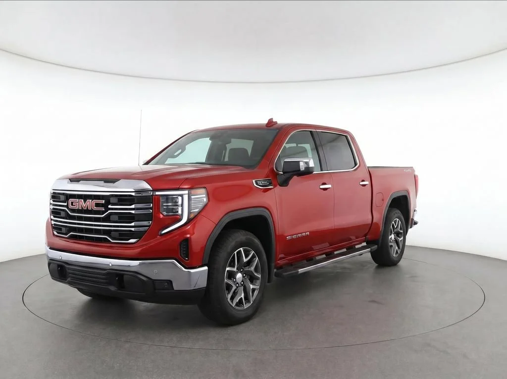 2024 GMC Sierra 4WD Crew Cab Short Box SLT's photo