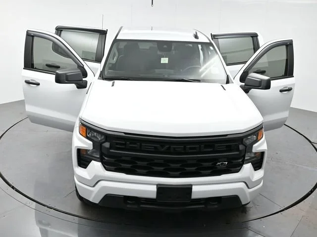 Used 2025 Summit White Chevrolet Custom image 41