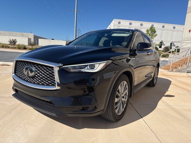 Used 2023 Black INFINITI LUXE image 1