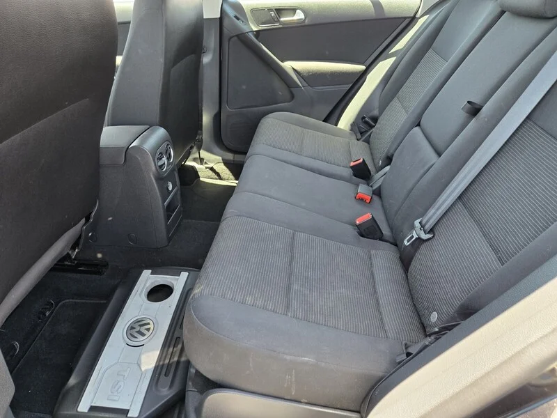 Used 2013 Black Volkswagen S image 8