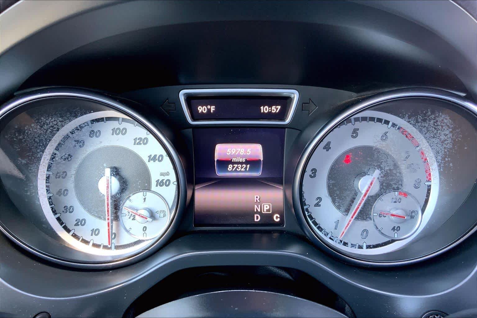 Used 2016 Mountain Gray Metallic Mercedes-Benz GLA 250 image 26