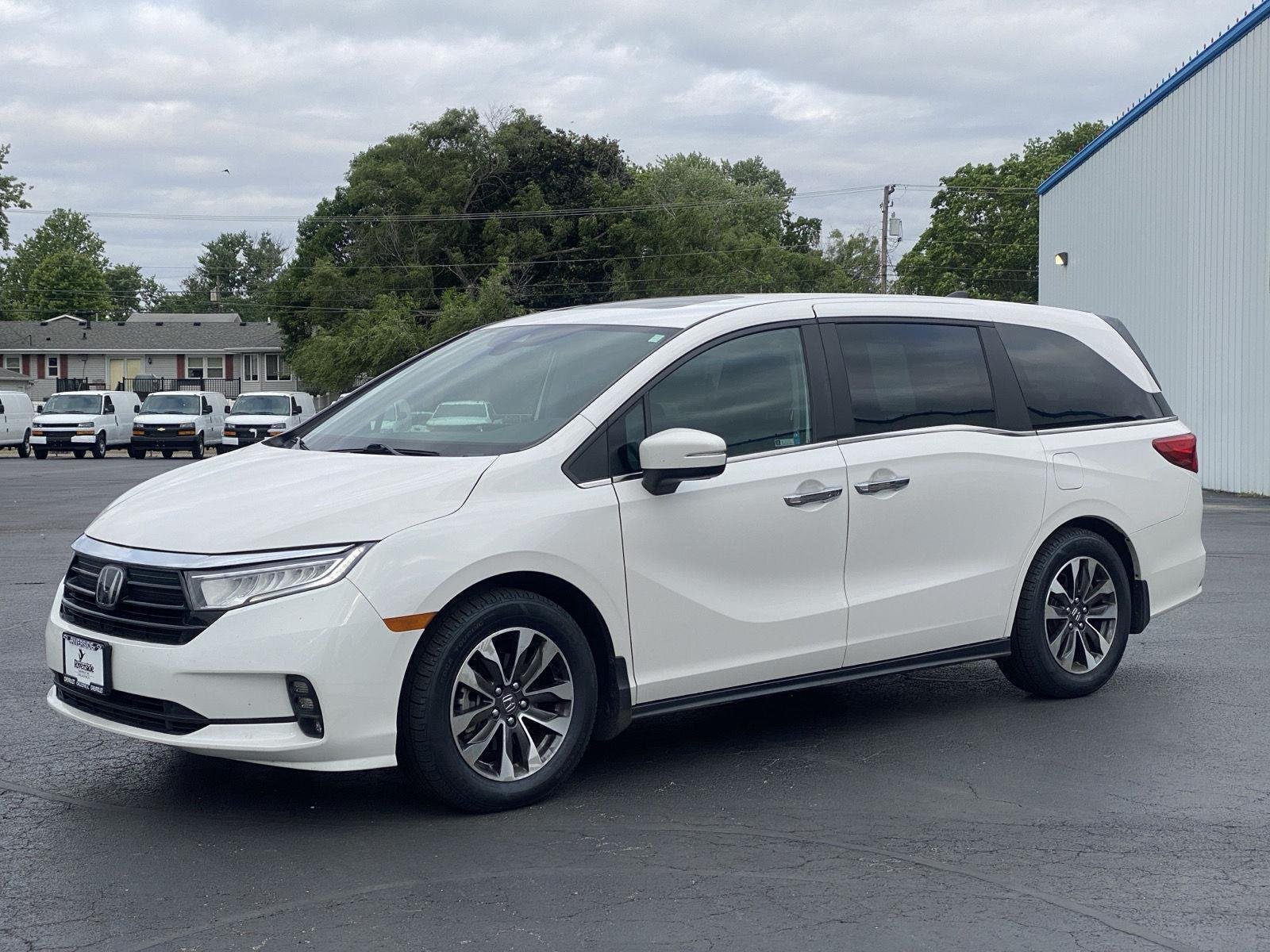 2024 Honda Odyssey EX-L's photo