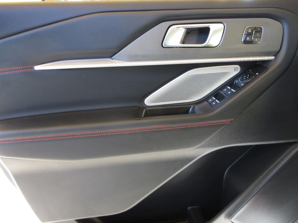 New 2026 Space White Metallic Ford ST image 9