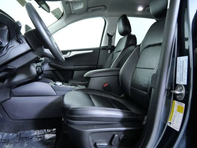 Certified Used 2022 Blue Ford SEL image 18
