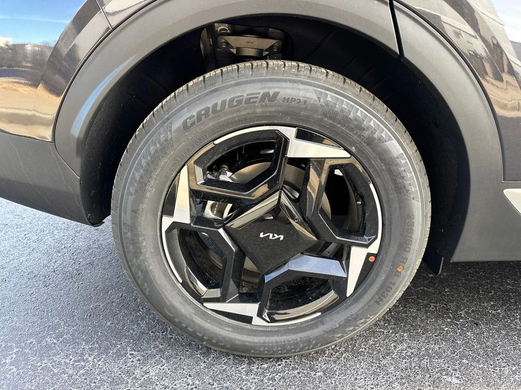 New 2026 Gray Kia EX image 17